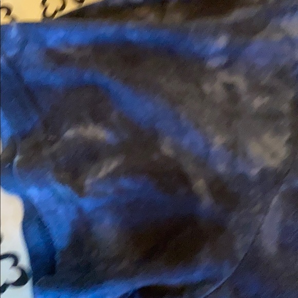 Hollister blue star shirt - Picture 6 of 13